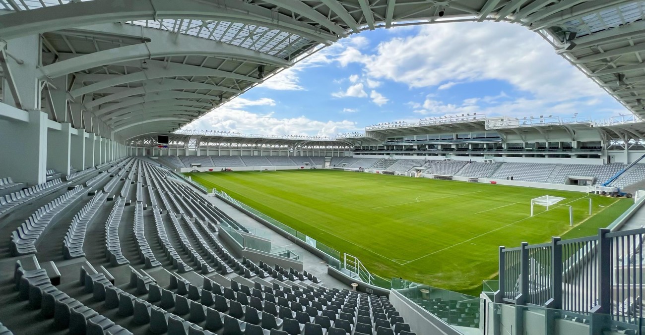 ΑΕΛ-Απόλλων: Επιθέσεις κατά Αστυνομικών – Ένας στο νοσοκομείο