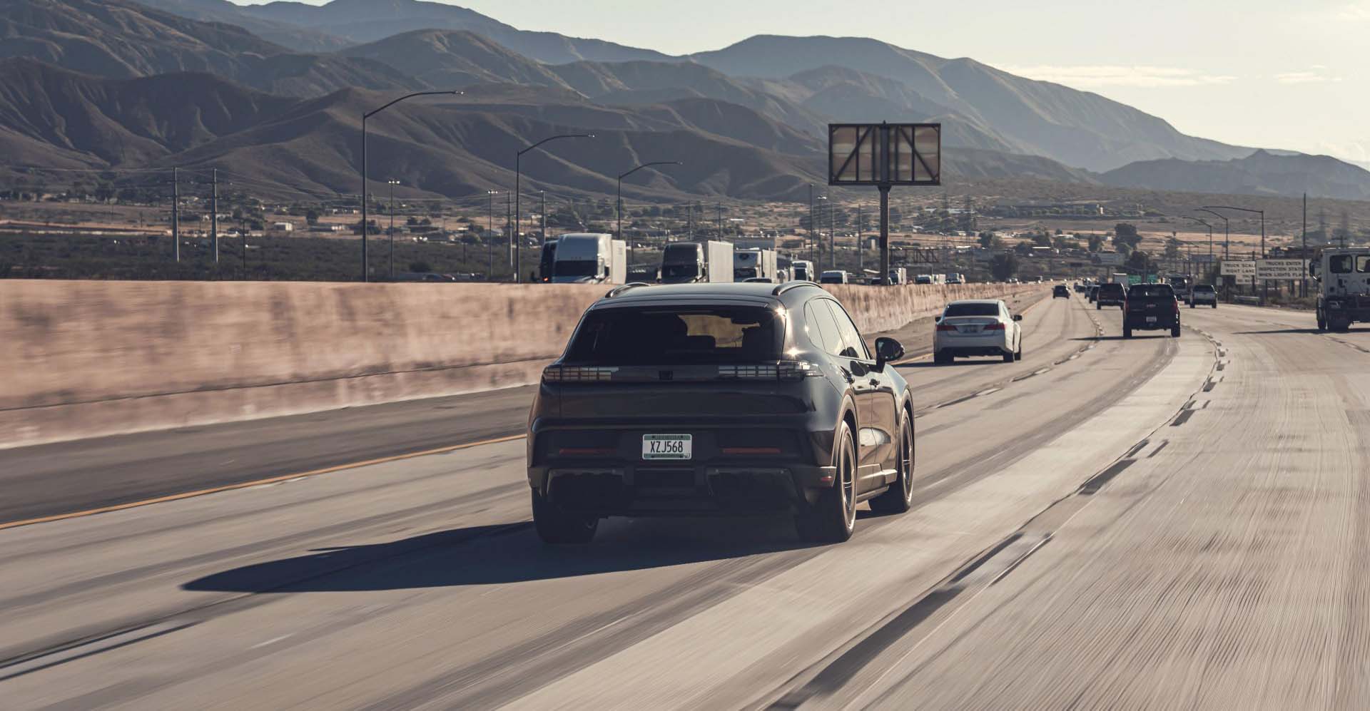 η απόδοση συναντά την αποδοτικότητα