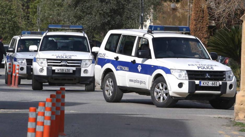 Ώ&rho;&epsilon;&sigmaf; &alpha;&gamma;&omega;&nu;ί&alpha;&sigmaf; &gamma;&iota;&alpha; &tau;&eta;&nu; 15&chi;&rho;&omicron;&nu;&eta; &Sigma;&omega;&tau;&eta;&rho;&omicron;ύ&lambda;&lambda;&alpha; - &Alpha;&pi;&omicron;&upsilon;&sigma;&iota;ά&zeta;&epsilon;&iota; &alpha;&pi;ό &tau;&omicron;&nu; &chi;ώ&rho;&omicron; &delta;&iota;&alpha;&mu;&omicron;&nu;ή&sigmaf; &tau;&eta;&sigmaf; &sigma;&tau;&eta; &Lambda;&epsilon;&upsilon;&kappa;&omega;&sigma;ί&alpha;
