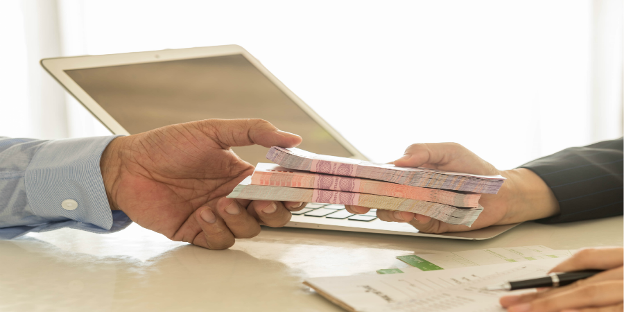 Αυξήθηκαν σχεδόν €0,5 δισ. οι καταθέσεις