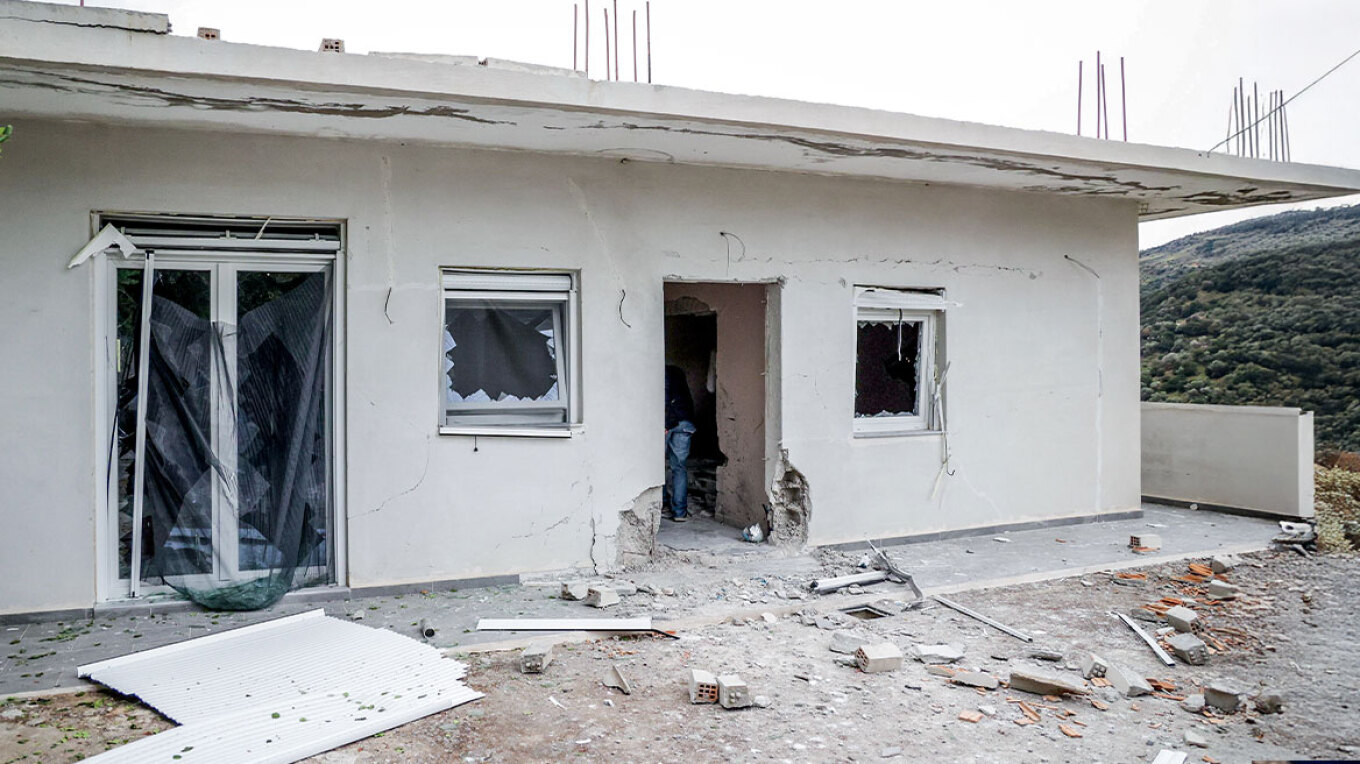 Πώς με μία βάφτιση της τελευταίας στιγμής προσπάθησαν να κάνουν σασμό, για να προλάβουν το φονικό στα Βορίζια Πώς με μία βάφτιση της τελευταίας στιγμής προσπάθησαν να κάνουν σασμό, για να προλάβουν το φονικό στα Βορίζια