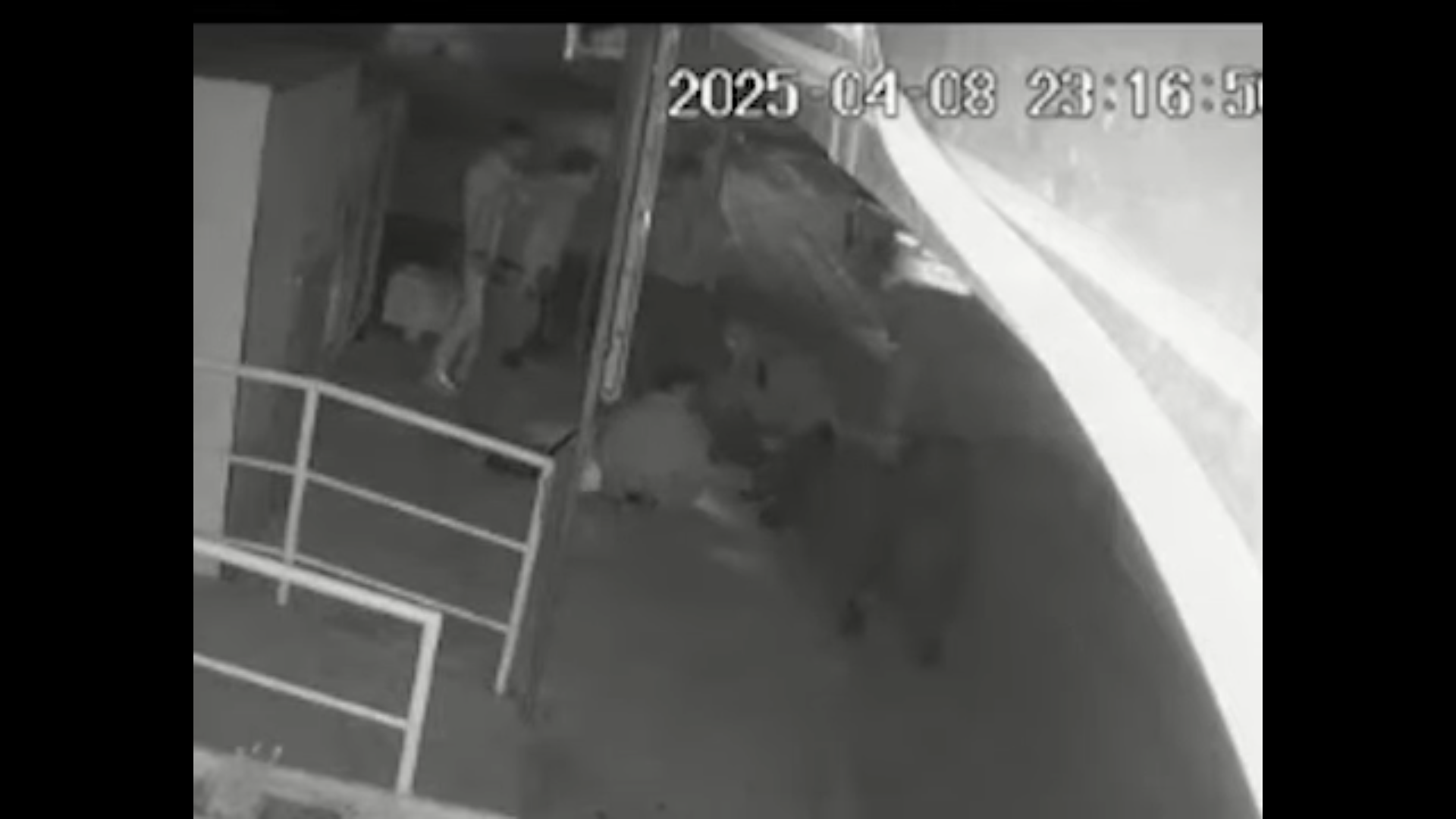 Video: Σοβαρή καταγγελία για βία αστυνομικών απέναντι σε ανήλικο - Τι αναφέρει ο Δικηγόρος