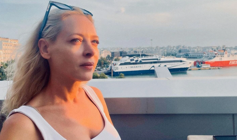 Φαίη Ξυλά: Έτσι είναι το σώμα της με μπικίνι και χωρίς ρετούς στα 50!