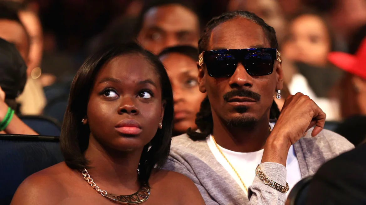 &Sigma;&omicron;&kappa;: &Pi;έ&theta;&alpha;&nu;&epsilon; &eta; 11 &mu;&eta;&nu;ώ&nu; &epsilon;&gamma;&gamma;&omicron;&nu;ή &tau;&omicron;&upsilon; Snoop Dogg: &laquo;Έ&chi;&alpha;&sigma;&alpha; &tau;&eta;&nu; &alpha;&gamma;ά&pi;&eta; &tau;&eta;&sigmaf; &zeta;&omega;ή&sigmaf; &mu;&omicron;&upsilon;&raquo;, &epsilon;ί&pi;&epsilon; &eta; &kappa;ό&rho;&eta; &tau;&omicron;&upsilon;