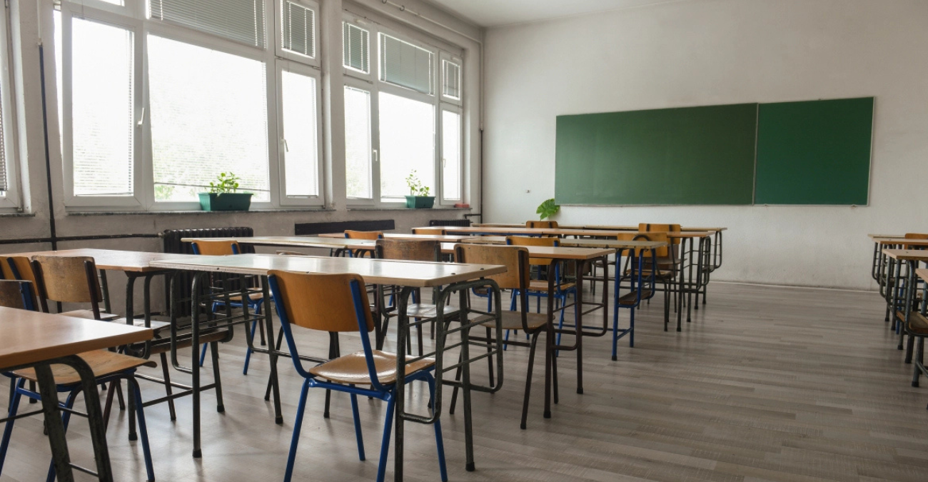 Μαθητές καταγγέλλουν καθηγήτρια για προβολή ακατάλληλης ταινίας στην τάξη