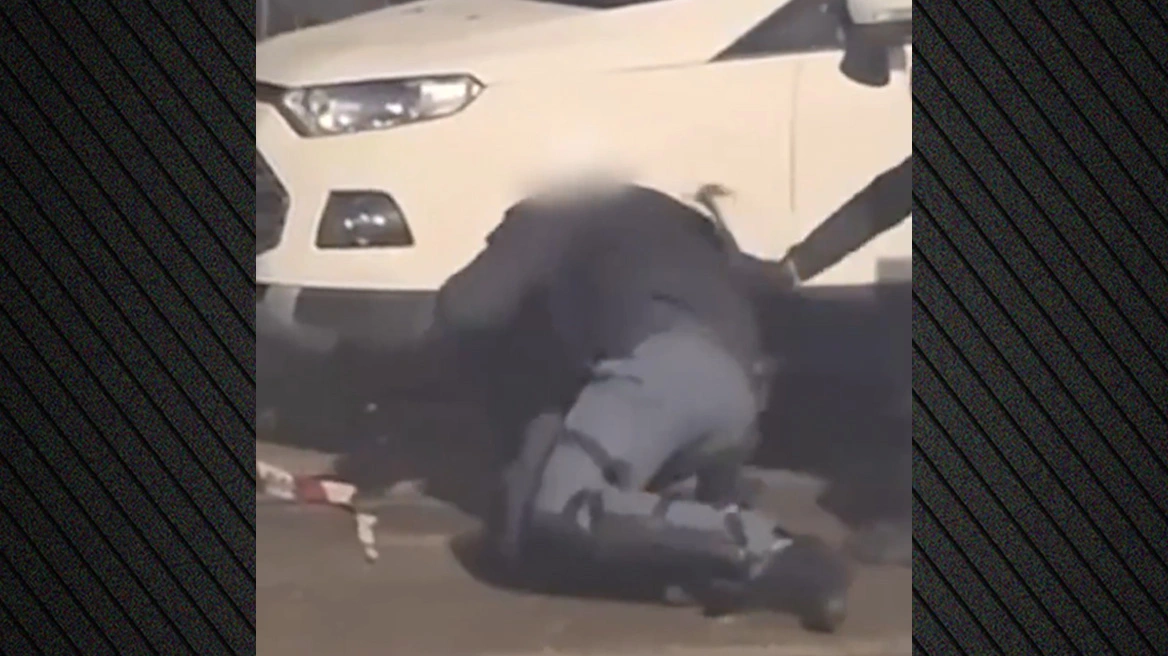 Βίαια επεισόδια στο Τορίνο: Αστυνομικός χτυπήθηκε από διαδηλωτές με σφυρί - Δείτε βίντεο