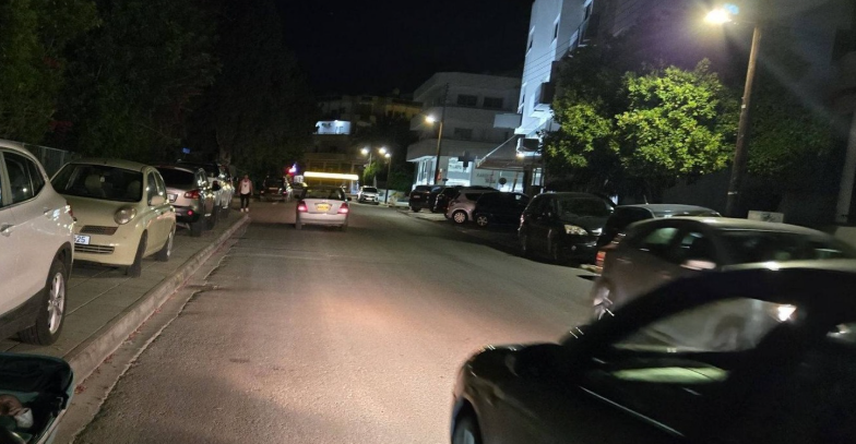 &Kappa;&alpha;&tau;&alpha;&gamma;&gamma;&epsilon;&lambda;ί&alpha; &gamma;&iota;&alpha; &pi;&alpha;&rho;ά&nu;&omicron;&mu;&eta; &sigma;&tau;ά&theta;&mu;&epsilon;&upsilon;&sigma;&eta; &kappa;&omicron;&nu;&tau;ά &sigma;&epsilon; &sigma;&chi;&omicron;&lambda;&epsilon;ί&omicron; - &laquo;&Alpha;&nu;&alpha;&gamma;&kappa;&alpha;&zeta;ό&mu;&alpha;&sigma;&tau;&epsilon; &nu;&alpha; &beta;&gamma;&alpha;ί&nu;&omicron;&upsilon;&mu;&epsilon; &sigma;&tau;&omicron;&nu; &delta;&rho;ό&mu;&omicron;&raquo; - &Delta;&epsilon;ί&tau;&epsilon; &phi;&omega;&tau;&omicron;&gamma;&rho;&alpha;&phi;ί&epsilon;&sigmaf;