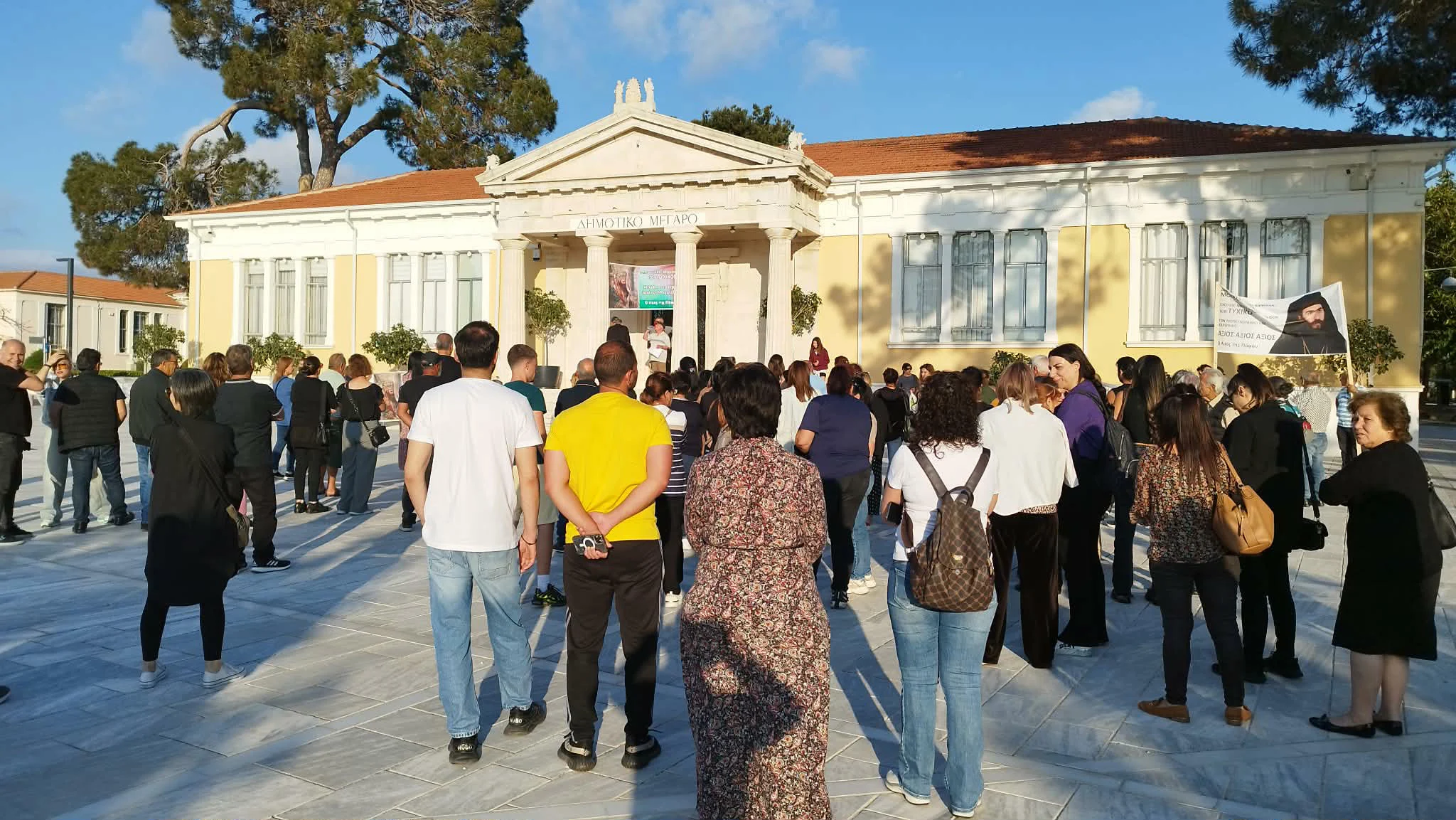 &Delta;&iota;&alpha;&mu;&alpha;&rho;&tau;&upsilon;&rho;ί&alpha; &upsilon;&pi;&omicron;&sigma;&tau;&eta;&rho;&iota;&kappa;&tau;ώ&nu; &Tau;&upsilon;&chi;&iota;&kappa;&omicron;ύ &sigma;&tau;&eta;&nu; &Pi;ά&phi;&omicron; - &Alpha;&nu;&tau;ί&theta;&epsilon;&tau;&omicron;&iota; &mu;&epsilon; &tau;&eta;&nu; &epsilon;&kappa;&lambda;&omicron;&gamma;ή &nu;έ&omicron;&upsilon; &Mu;&eta;&tau;&rho;&omicron;&pi;&omicron;&lambda;ί&tau;&eta;