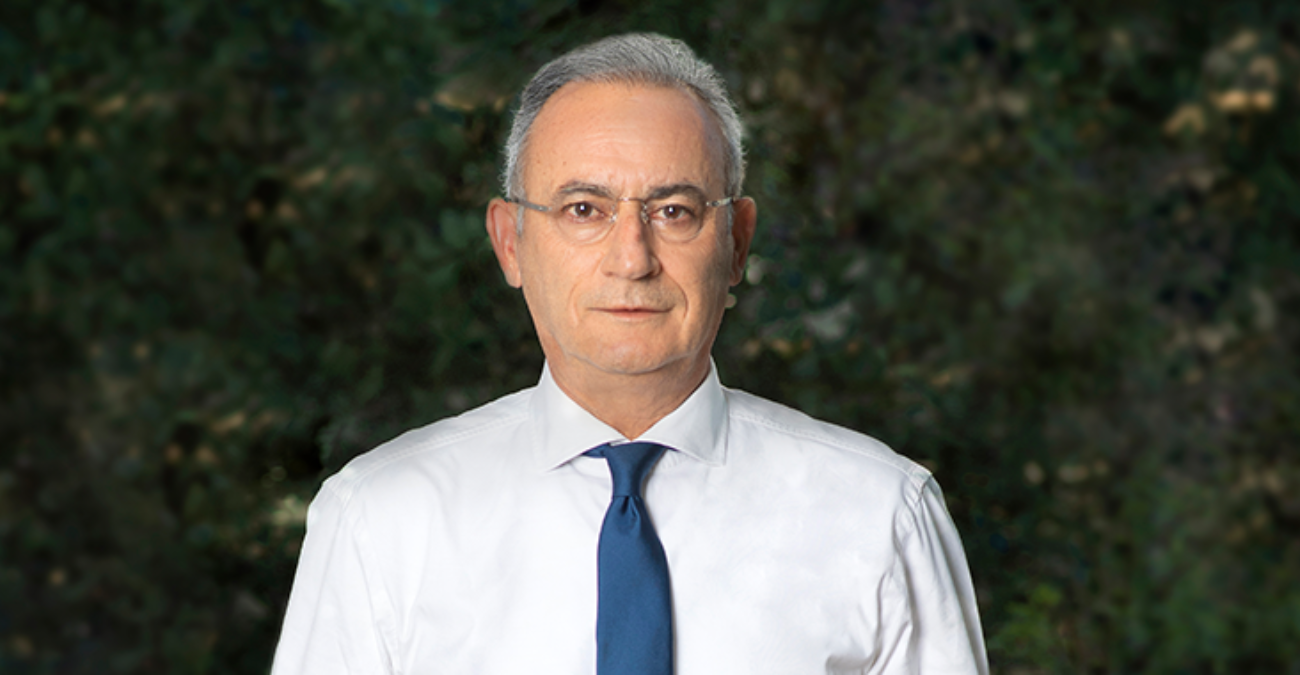 &Alpha;&iota;&chi;&mu;έ&sigmaf; &Alpha;&beta;έ&rho;&omega;&phi; &gamma;&iota;&alpha; &tau;&omicron; &Kappa;&upsilon;&pi;&rho;&iota;&alpha;&kappa;ό: &laquo;Ό&lambda;&omicron;&iota; έ&tau;&omicron;&iota;&mu;&omicron;&iota; &gamma;&iota;&alpha; &delta;&iota;&alpha;&kappa;&omicron;&pi;έ&sigmaf; &kappa;&alpha;&iota; &delta;&eta;&mu;&omicron;&sigma;&kappa;&omicron;&pi;ή&sigma;&epsilon;&iota;&sigmaf; &gamma;&iota;&alpha; &tau;&omicron; 2028 &ndash; &Zeta;&omicron;ύ&mu;&epsilon; &sigma;&tau;&omicron;&nu; &kappa;ό&sigma;&mu;&omicron; &mu;&alpha;&sigmaf;&raquo;