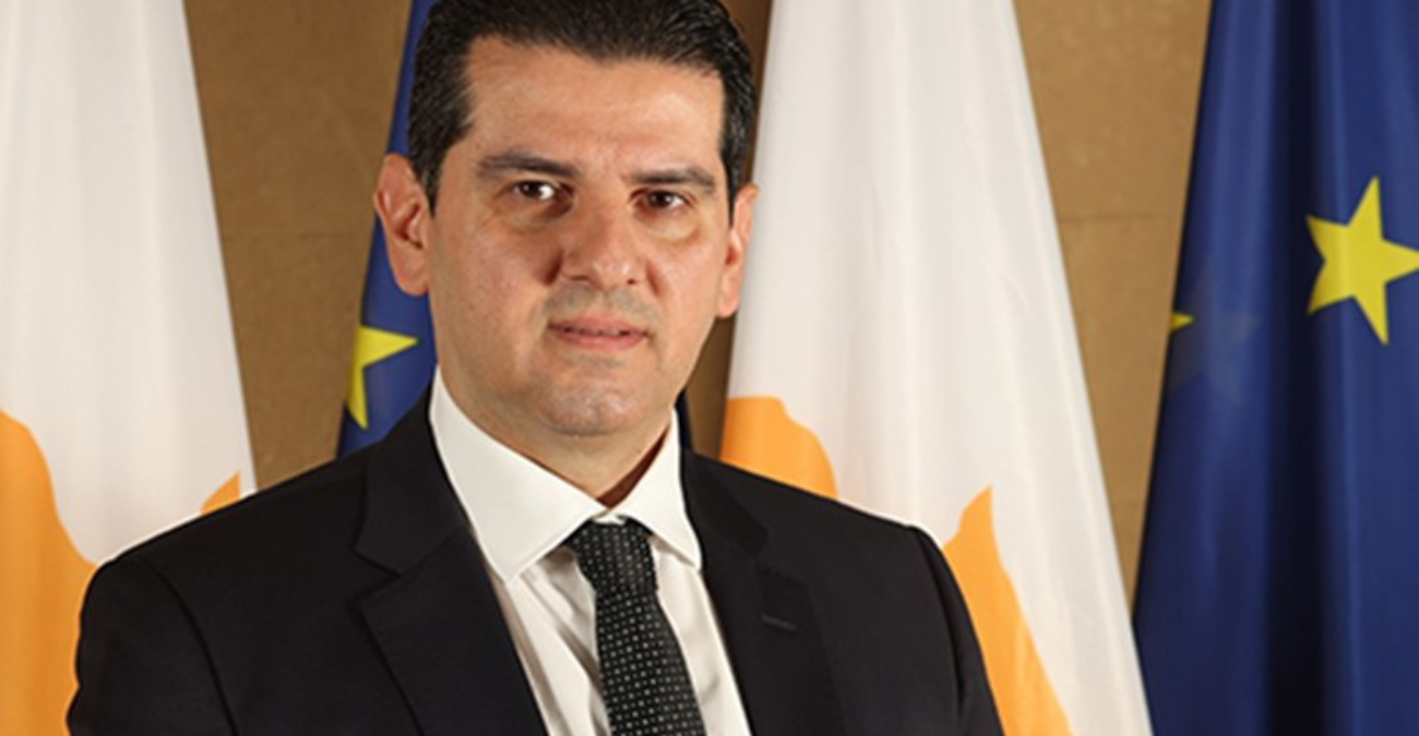 &Delta;&alpha;&mu;&iota;&alpha;&nu;ό&sigmaf;: &laquo;&Iota;&sigma;&tau;&omicron;&rho;&iota;&kappa;ό &omicron;&rho;ό&sigma;&eta;&mu;&omicron;&raquo; &eta; &alpha;&nu;ά&pi;&tau;&upsilon;&xi;&eta; &tau;&omicron;&upsilon; &kappa;&omicron;&iota;&tau;ά&sigma;&mu;&alpha;&tau;&omicron;&sigmaf; &laquo;&Kappa;&rho;ό&nu;&omicron;&sigmaf;&raquo; - &Pi;ό&tau;&epsilon; έ&rho;&chi;&epsilon;&tau;&alpha;&iota; &tau;&omicron; &pi;&rho;ώ&tau;&omicron; &phi;&upsilon;&sigma;&iota;&kappa;ό &alpha;έ&rho;&iota;&omicron;