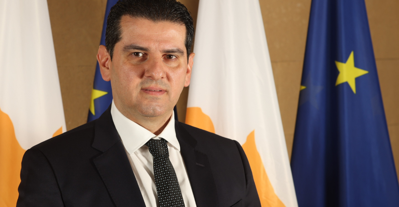 «Οδοδείκτης για την απελευθέρωση της Κύπρου η θυσία των πεσόντων» «Οδοδείκτης για την απελευθέρωση της Κύπρου η θυσία των πεσόντων»