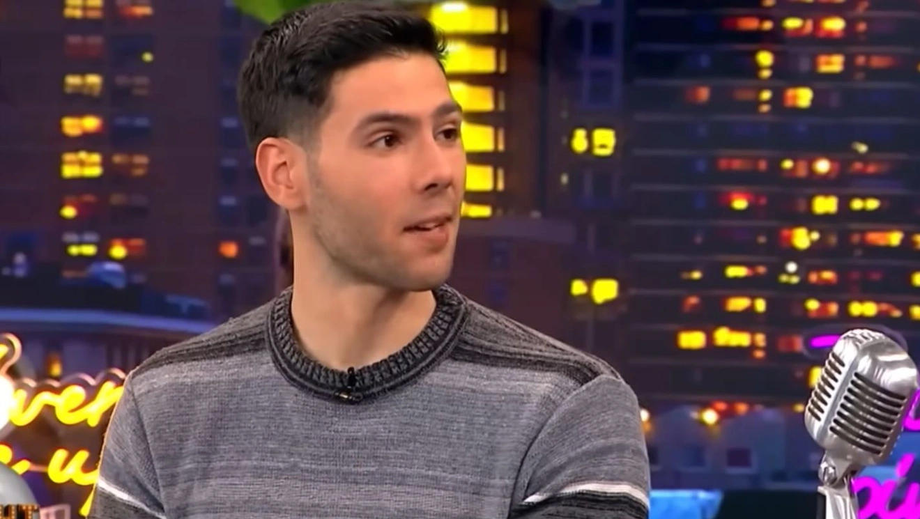 VIDEO: &Eta; &laquo;&Omicron;&rho;&epsilon;&iota;&nu;ή &Mu;έ&lambda;&iota;&sigma;&sigma;&alpha;&raquo; &mu;ί&lambda;&eta;&sigma;&epsilon; &gamma;&iota;&alpha; &tau;&alpha; &kappa;&lambda;ά&mu;&alpha;&tau;&alpha; &mu;&epsilon;&tau;ά &tau;&iota;&sigmaf; &alpha;&pi;&epsilon;&iota;&lambda;έ&sigmaf; &gamma;&iota;&alpha; &tau;&eta; &zeta;&omega;ή &tau;&omicron;&upsilon; - &laquo;&Epsilon;&kappa;&epsilon;ί&nu;&eta; &tau;&eta; &sigma;&tau;&iota;&gamma;&mu;ή &delta;&epsilon;&nu; &epsilon;ί&chi;&alpha; &phi;ί&lambda;&omicron;&upsilon;&sigmaf;&raquo;