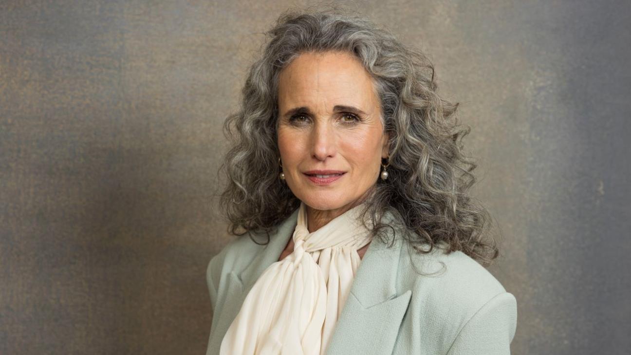 &Pi;&omicron;&iota;&alpha; &kappa;&alpha;&kappa;ή &sigma;&upsilon;&nu;ή&theta;&epsilon;&iota;&alpha; &epsilon;&pi;&iota;&tau;&alpha;&chi;ύ&nu;&epsilon;&iota; &tau;&omicron; &gamma;&kappa;&rho;&iota;&zeta;ά&rho;&iota;&sigma;&mu;&alpha; &tau;&omega;&nu; &mu;&alpha;&lambda;&lambda;&iota;ώ&nu;