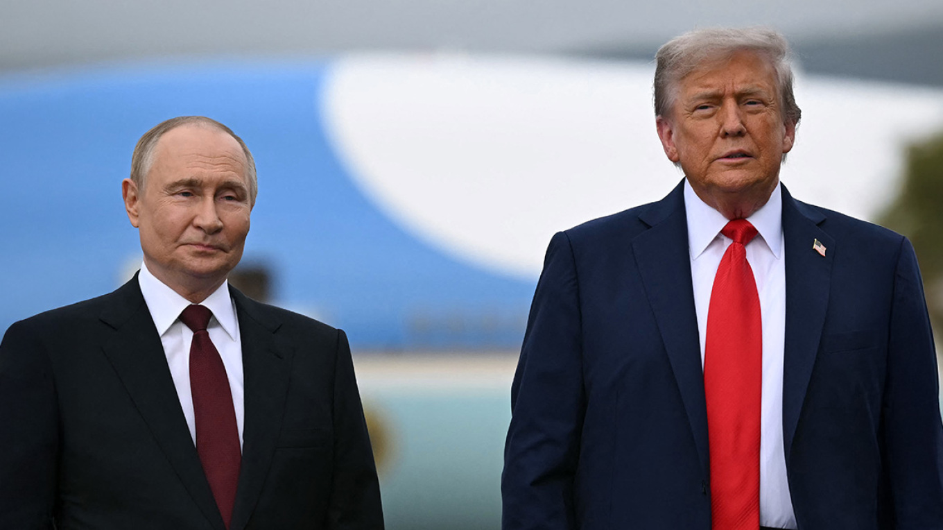 &Alpha;&nu;&omicron;&iota;&chi;&tau;ή &pi;&rho;ό&sigma;&kappa;&lambda;&eta;&sigma;&eta; &tau;&omicron;&upsilon; &Pi;&omicron;ύ&tau;&iota;&nu; &sigma;&tau;&omicron;&nu; &Tau;&rho;&alpha;&mu;&pi; &gamma;&iota;&alpha; &epsilon;&pi;ί&sigma;&kappa;&epsilon;&psi;&eta; &sigma;&tau;&eta; &Mu;ό&sigma;&chi;&alpha;, &tau;&iota; &alpha;&pi;&omicron;&kappa;ά&lambda;&upsilon;&psi;&epsilon; &Rho;ώ&sigma;&omicron;&sigmaf; &upsilon;&pi;&omicron;&upsilon;&rho;&gamma;ό&sigmaf;