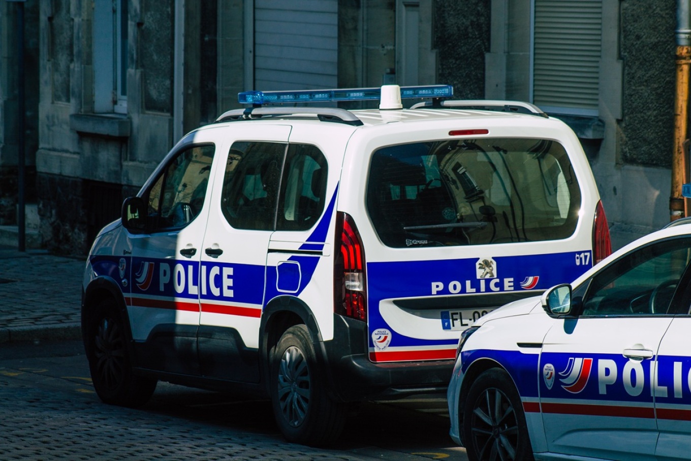 &Nu;&epsilon;&kappa;&rho;ό&sigmaf; 15&chi;&rho;&omicron;&nu;&omicron;&sigmaf; &alpha;&pi;ό &pi;&upsilon;&rho;&omicron;&beta;&omicron;&lambda;&iota;&sigma;&mu;&omicron;ύ&sigmaf; &sigma;&epsilon; &xi;&epsilon;&kappa;&alpha;&theta;ά&rho;&iota;&sigma;&mu;&alpha; &lambda;&omicron;&gamma;&alpha;&rho;&iota;&alpha;&sigma;&mu;ώ&nu; &gamma;&iota;&alpha; &nu;&alpha;&rho;&kappa;&omega;&tau;&iota;&kappa;ά - &Tau;&rho;&alpha;&upsilon;&mu;&alpha;&tau;ί&epsilon;&sigmaf; έ&nu;&alpha;&sigmaf; 13&chi;&rho;&omicron;&nu;&omicron;&sigmaf; &kappa;&alpha;&iota; έ&nu;&alpha;&sigmaf; 14&chi;&rho;&omicron;&nu;&omicron;&sigmaf;