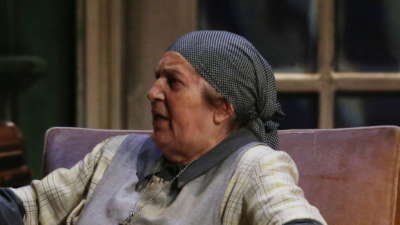 &Pi;έ&theta;&alpha;&nu;&epsilon; &eta; &eta;&theta;&omicron;&pi;&omicron;&iota;ό&sigmaf; &Mu;ά&gamma;&delta;&alpha; &Lambda;έ&kappa;&kappa;&alpha; - Έ&phi;&upsilon;&gamma;&epsilon; &sigma;&tau;&alpha; 90 &tau;&eta;&sigmaf; &chi;&rho;ό&nu;&iota;&alpha; &sigma;&kappa;&omicron;&rho;&pi;ί&zeta;&omicron;&nu;&tau;&alpha;&sigmaf; &theta;&lambda;ί&psi;&eta; &sigma;&tau;&omicron;&nu; &kappa;&alpha;&lambda;&lambda;&iota;&tau;&epsilon;&chi;&nu;&iota;&kappa;ό &chi;ώ&rho;&omicron;