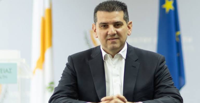 &Upsilon;&pi;. &Epsilon;&nu;έ&rho;&gamma;&epsilon;&iota;&alpha;&sigmaf;: &laquo;&Epsilon;&pi;ά&rho;&kappa;&epsilon;&iota;&alpha; &eta;&lambda;&epsilon;&kappa;&tau;&rho;&iota;&kappa;&omicron;ύ &rho;&epsilon;ύ&mu;&alpha;&tau;&omicron;&sigmaf; &mu;&epsilon; &tau;&eta;&nu; &upsilon;&lambda;&omicron;&pi;&omicron;ί&eta;&sigma;&eta; &tau;&omicron;&upsilon; GSI&raquo;