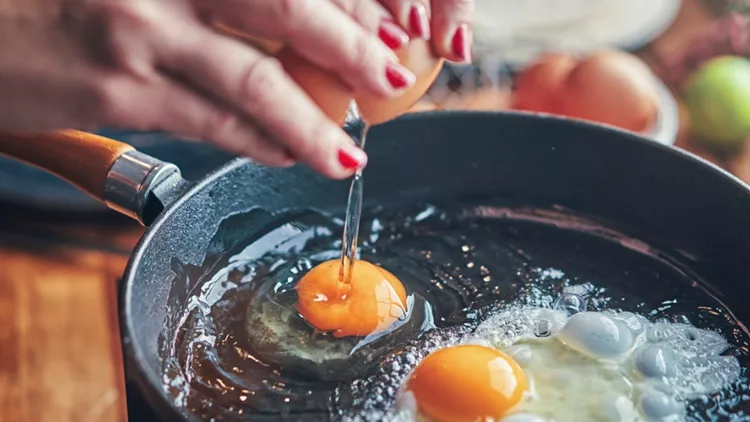 &Tau;&rho;&omega;&sigmaf; &beta;&rho;&alpha;&sigma;&tau;ά &alpha;&upsilon;&gamma;ά &kappa;ά&theta;&epsilon; &mu;έ&rho;&alpha;; &Delta;&epsilon;&sigmaf; &tau;&iota; &pi;&rho;&alpha;&gamma;&mu;&alpha;&tau;&iota;&kappa;ά &sigma;&upsilon;&mu;&beta;&alpha;ί&nu;&epsilon;&iota; &sigma;&tau;&omicron; &sigma;ώ&mu;&alpha; &sigma;&omicron;&upsilon;