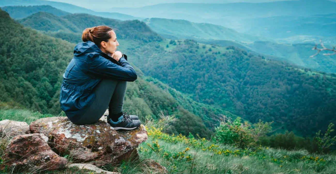 &laquo;&Mu;&epsilon; &pi;&alpha;&rho;ά&tau;&eta;&sigma;&epsilon; &sigma;&tau;&eta; &mu;έ&sigma;&eta; &tau;&omicron;&upsilon; &pi;&omicron;&upsilon;&theta;&epsilon;&nu;ά&raquo; &ndash; &Tau;&iota; &epsilon;ί&nu;&alpha;&iota; &tau;&omicron; &laquo;&alpha;&lambda;&pi;&iota;&kappa;ό &delta;&iota;&alpha;&zeta;ύ&gamma;&iota;&omicron;&raquo; &pi;&omicron;&upsilon; &kappa;ά&nu;&epsilon;&iota; &tau;&omicron;&nu; &gamma;ύ&rho;&omicron; &tau;&omicron;&upsilon; &delta;&iota;&alpha;&delta;&iota;&kappa;&tau;ύ&omicron;&upsilon;