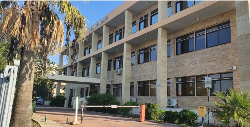 Εκ νέου ενώπιον Κακουργιοδικείου 22χρονος κατηγορούμενος για απόπειρα φόνου εναντίον επιχειρηματία