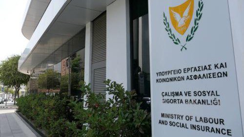 Σημαντική μέρα: Νέες συναντήσεις Υπουργών Εργασίας και Οικονομικών με τους κοινωνικούς εταίρους Σημαντική μέρα: Νέες συναντήσεις Υπουργών Εργασίας και Οικονομικών με τους κοινωνικούς εταίρους
