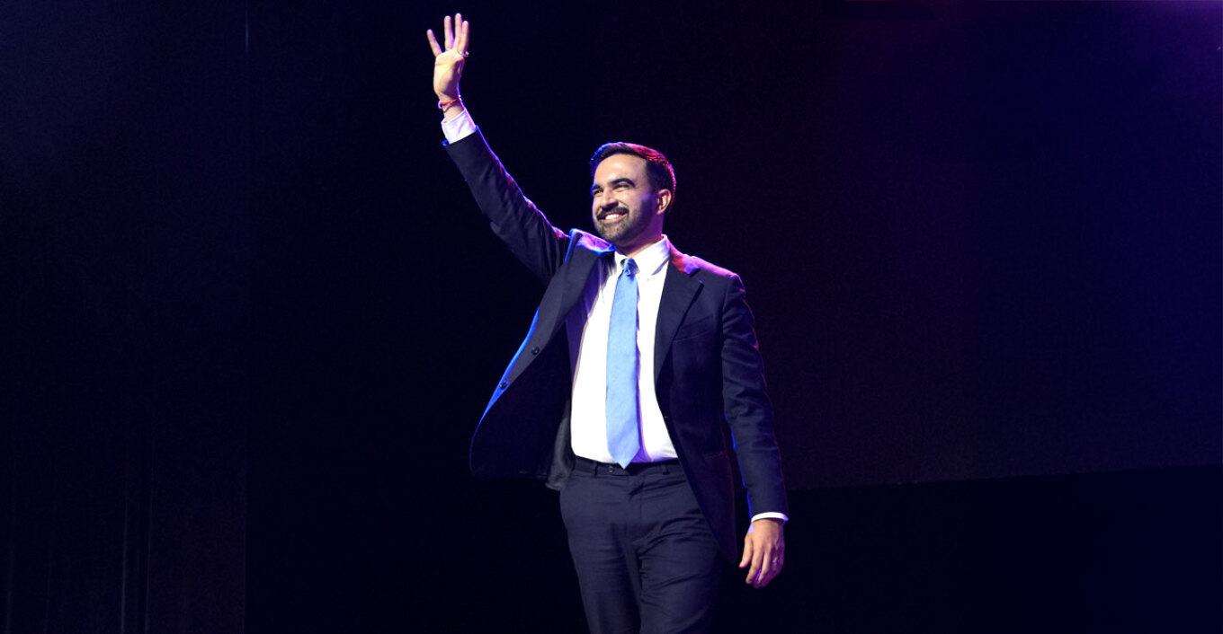 Ο Μαμντάνι νέος δήμαρχος της Νέας Υόρκης: «Η ελπίδα νίκησε την τυραννία» είπε μετά τη νίκη του