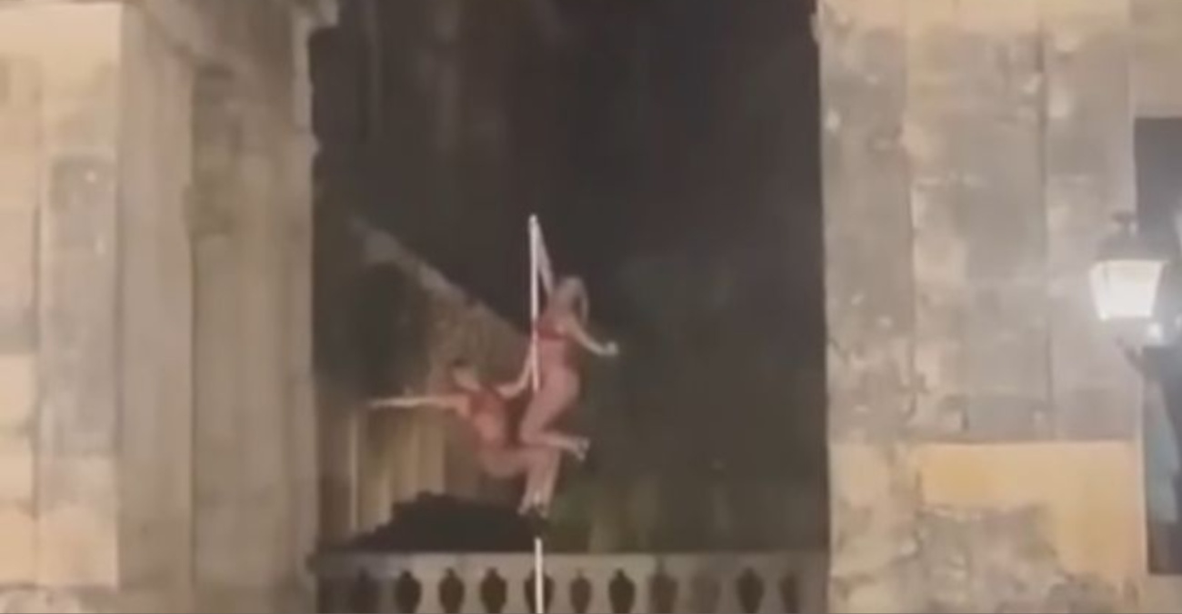 Το pole dancing στα Παλαιά Ανάκτορα της Κέρκυρας προκάλεσε αντιδράσεις στο νησί και οργή στα social media