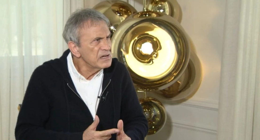 Γιώργος Νταλάρας: «Τίποτα δεν είναι ασφαλές στην Ελλάδα, ούτε η ελευθερία μας ούτε η δημοκρατία μας»