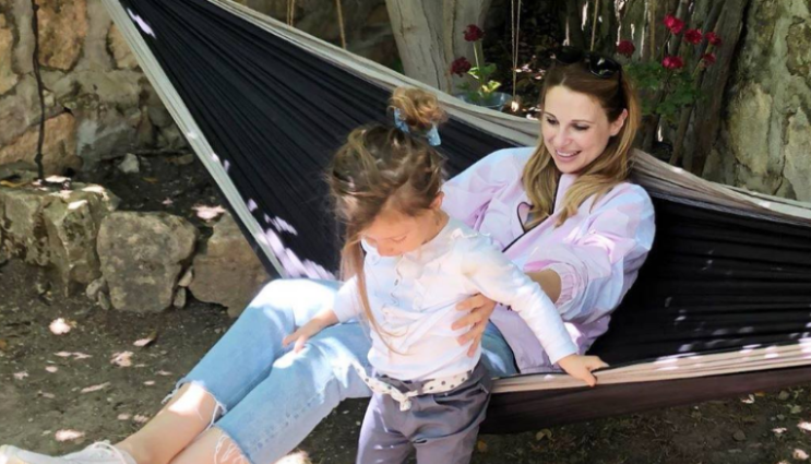 Χριστιάνα Αριστοτέλους: Η κόρη της σε ρόλο… paparazzi – Δείτε την φωτογραφία