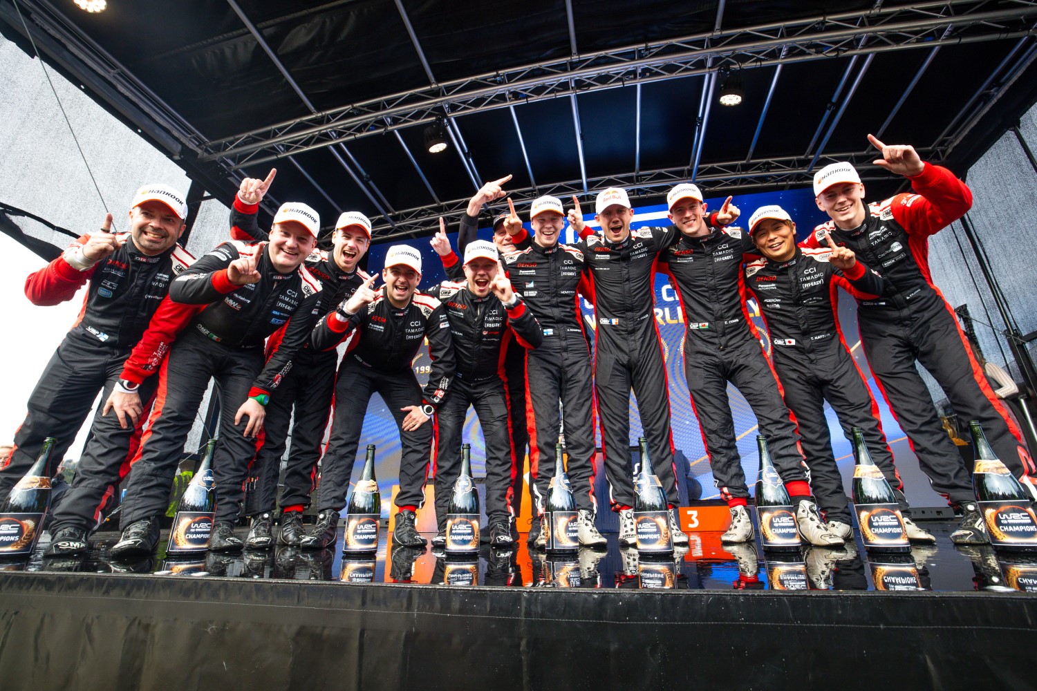 Η TOYOTA GAZOO Racing πανηγυρίζει πέμπτο συνεχόμενο τίτλο στο WRC Η TOYOTA GAZOO Racing πανηγυρίζει πέμπτο συνεχόμενο τίτλο στο WRC