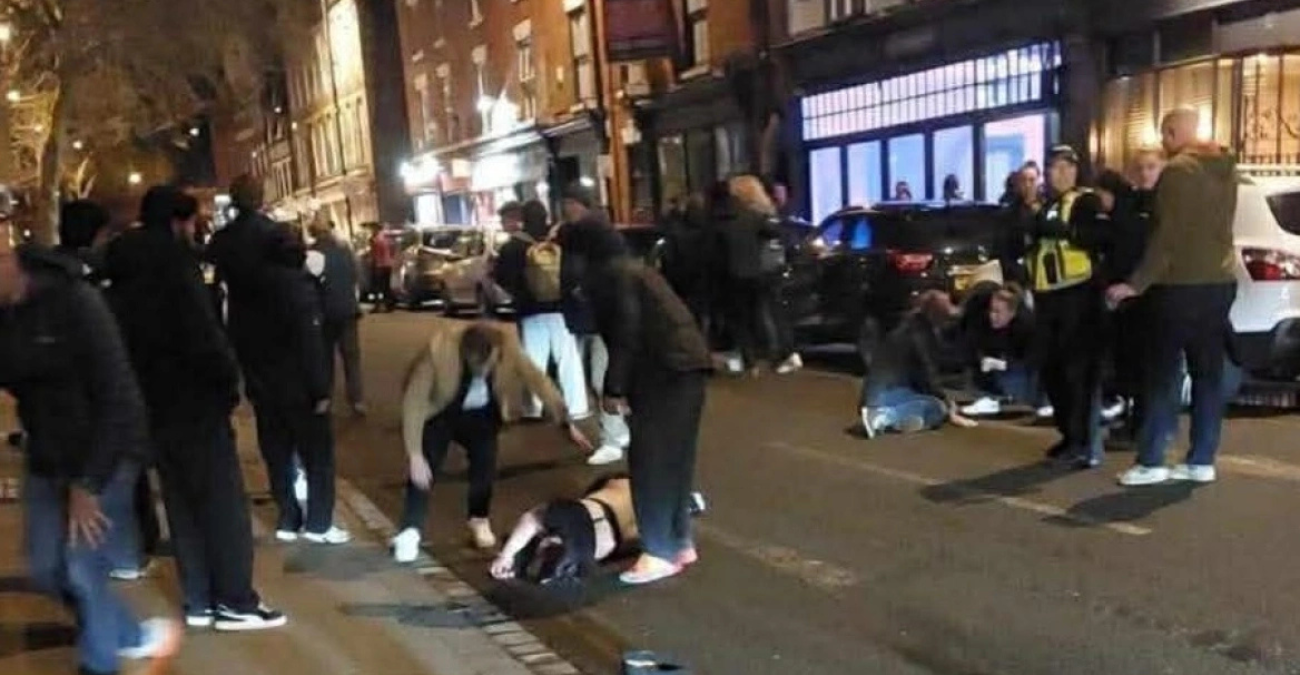 Αυτοκίνητο έπεσε σε πεζούς στο Ντέρμπι της Βρετανίας: Πολλοί τραυματίες, συνελήφθη ο οδηγός - Βίντεο