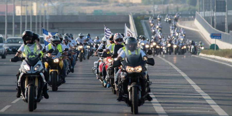 &Sigma;&tau;&omicron;&upsilon;&sigmaf; &delta;&rho;ό&mu;&omicron;&upsilon;&sigmaf; &omicron;&iota; &mu;&omicron;&tau;&omicron;&sigma;&iota;&kappa;&lambda;&epsilon;&tau;&iota;&sigma;&tau;έ&sigmaf; &gamma;&iota;&alpha; &Iota;&sigma;&alpha;ά&kappa; &kappa;&alpha;&iota; &Sigma;&omicron;&lambda;&omega;&mu;&omicron;ύ &ndash; &Alpha;&upsilon;&xi;&eta;&mu;έ&nu;&alpha; &mu;έ&tau;&rho;&alpha; &alpha;&pi;ό &tau;&eta;&nu; &Alpha;&sigma;&tau;&upsilon;&nu;&omicron;&mu;ί&alpha;