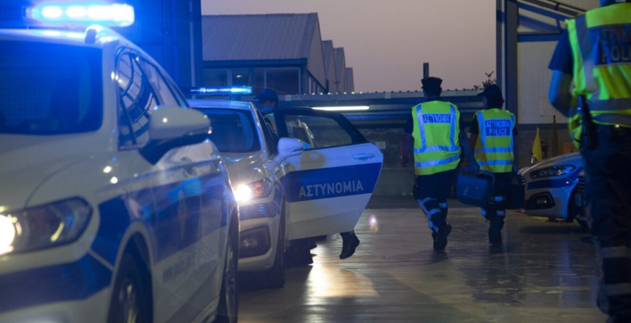 Ά&gamma;&rho;&iota;&alpha; &sigma;&upsilon;&mu;&pi;&lambda;&omicron;&kappa;ή &mu;&epsilon;&tau;&alpha;&xi;ύ &alpha;&lambda;&lambda;&omicron;&delta;&alpha;&pi;ώ&nu; &sigma;&tau;&eta; &Lambda;&epsilon;&mu;&epsilon;&sigma;ό: &Iota;&sigma;&chi;&upsilon;&rho;&iota;&sigma;&mu;ό&sigmaf; &gamma;&iota;&alpha; &alpha;&pi;&alpha;&gamma;&omega;&gamma;ή &pi;&rho;&omicron;&sigma;ώ&pi;&omicron;&upsilon; - &Chi;&epsilon;&iota;&rho;&omicron;&pi;έ&delta;&epsilon;&sigmaf; &sigma;&epsilon; 12 ά&tau;&omicron;&mu;&alpha;