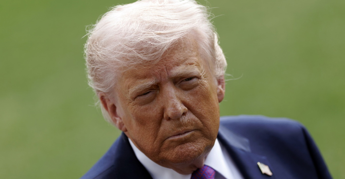 Axios: &Omicron; &Tau;&rho;&alpha;&mu;&pi; &epsilon;ί&pi;&epsilon; &sigma;&tau;&omicron;&upsilon;&sigmaf; &eta;&gamma;έ&tau;&epsilon;&sigmaf; &tau;&eta;&sigmaf; G7 ό&tau;&iota; &tau;&omicron; &Iota;&rho;ά&nu; &beta;&rho;ί&sigma;&kappa;&epsilon;&tau;&alpha;&iota; &laquo;&sigma;&tau;&alpha; &pi;&rho;ό&theta;&upsilon;&rho;&alpha; &tau;&eta;&sigmaf; &pi;&alpha;&rho;ά&delta;&omicron;&sigma;&eta;&sigmaf;&raquo;