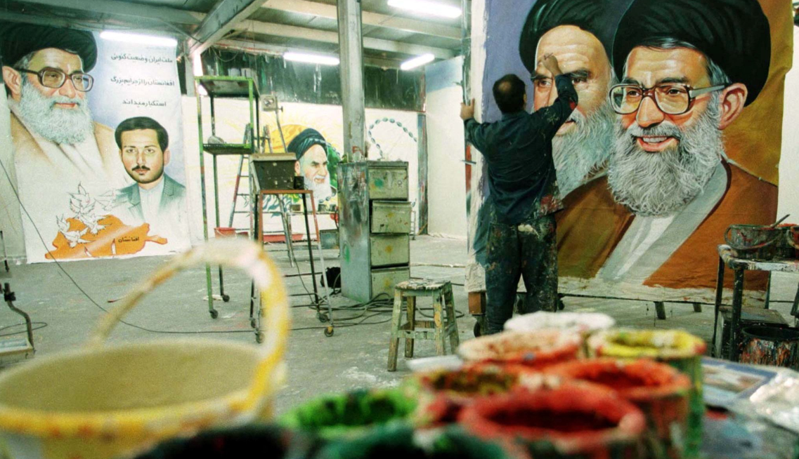 &Omicron; &gamma;&iota;&omicron;&sigmaf; &tau;&omicron;&upsilon; &Chi;&alpha;&mu;&epsilon;&nu;&epsilon;ΐ, &omicron; &epsilon;&gamma;&gamma;&omicron;&nu;ό&sigmaf; &tau;&omicron;&upsilon; &Chi;&omicron;&mu;&epsilon;ϊ&nu;ί, &omicron; &alpha;&gamma;&iota;&alpha;&tau;&omicron;&lambda;ά&chi; &Alpha;&rho;&alpha;&phi;ί &ndash; &Pi;&iota;&theta;&alpha;&nu;&omicron;ί &upsilon;&pi;&omicron;&psi;ή&phi;&iota;&omicron;&iota; &gamma;&iota;&alpha; &tau;&omicron; &alpha;&nu;ώ&tau;&alpha;&tau;&omicron; &alpha;&xi;ί&omega;&mu;&alpha; &sigma;&tau;&omicron; &Iota;&rho;ά&nu;