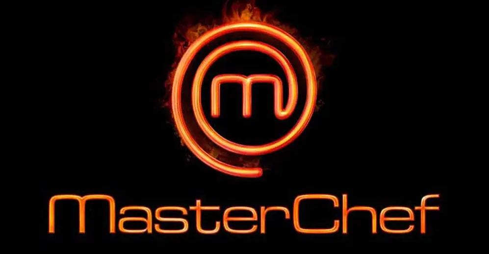 MasterChef: E&nu;&tau;&upsilon;&pi;&omega;&sigma;ί&alpha;&sigma;&epsilon; &eta; &Kappa;&omega;&nu;&sigma;&tau;&alpha;&nu;&tau;ί&nu;&alpha; &alpha;&pi;ό &tau;&omicron; &Pi;&alpha;&rho;&alpha;&lambda;ί&mu;&nu;&iota; &ndash; &Delta;&epsilon;ί&tau;&epsilon; &beta;ί&nu;&tau;&epsilon;&omicron;