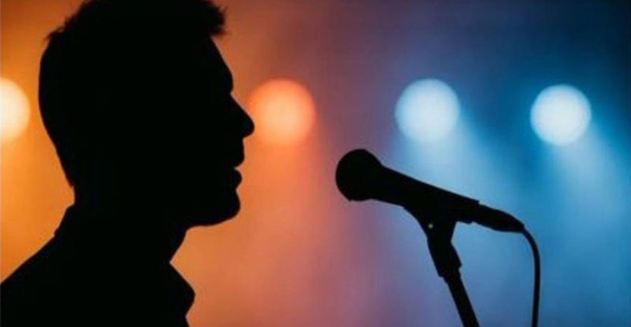Αποκαλύψεις-βόμβα για την υπόθεση του πασίγνωστου τραγουδιστή – Η πρώτη μήνυση θα κατατεθεί αύριο – Aρνείται οποιαδήποτε εμπλοκή
