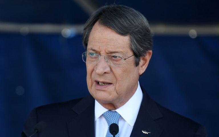 &Alpha;&nu;&alpha;&sigma;&tau;&alpha;&sigma;&iota;ά&delta;&eta;&sigmaf;: &Pi;ώ&sigmaf; &alpha;&pi;&alpha;&nu;&tau;ά &gamma;&iota;&alpha; &tau;&omicron; &mu;έ&lambda;&lambda;&omicron;&nu; &tau;&omega;&nu; &beta;&rho;&epsilon;&tau;&alpha;&nu;&iota;&kappa;ώ&nu; &beta;ά&sigma;&epsilon;&omega;&nu; &sigma;&tau;&eta;&nu; &Kappa;ύ&pi;&rho;&omicron; - &laquo;&Delta;&epsilon;&nu; &upsilon;&pi;ή&rho;&xi;&epsilon; &epsilon;&pi;&iota;&kappa;&omicron;&iota;&nu;&omega;&nu;ί&alpha; &mu;&epsilon; &tau;&omicron;&nu; &Pi;&rho;ό&epsilon;&delta;&rho;&omicron;...ί&sigma;&omega;&sigmaf; &nu;&alpha; έ&chi;&epsilon;&iota; &sigma;&omicron;&phi;ό&tau;&epsilon;&rho;&omicron;&upsilon;&sigmaf; &sigma; class=