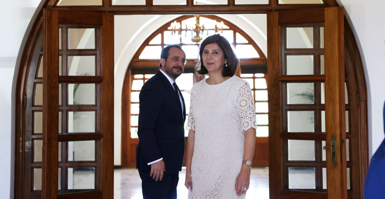 Κλείδωσε στις 2 Σεπτεμβρίου η συνάντηση ΠτΔ με Ολγκίν Κλείδωσε στις 2 Σεπτεμβρίου η συνάντηση ΠτΔ με Ολγκίν