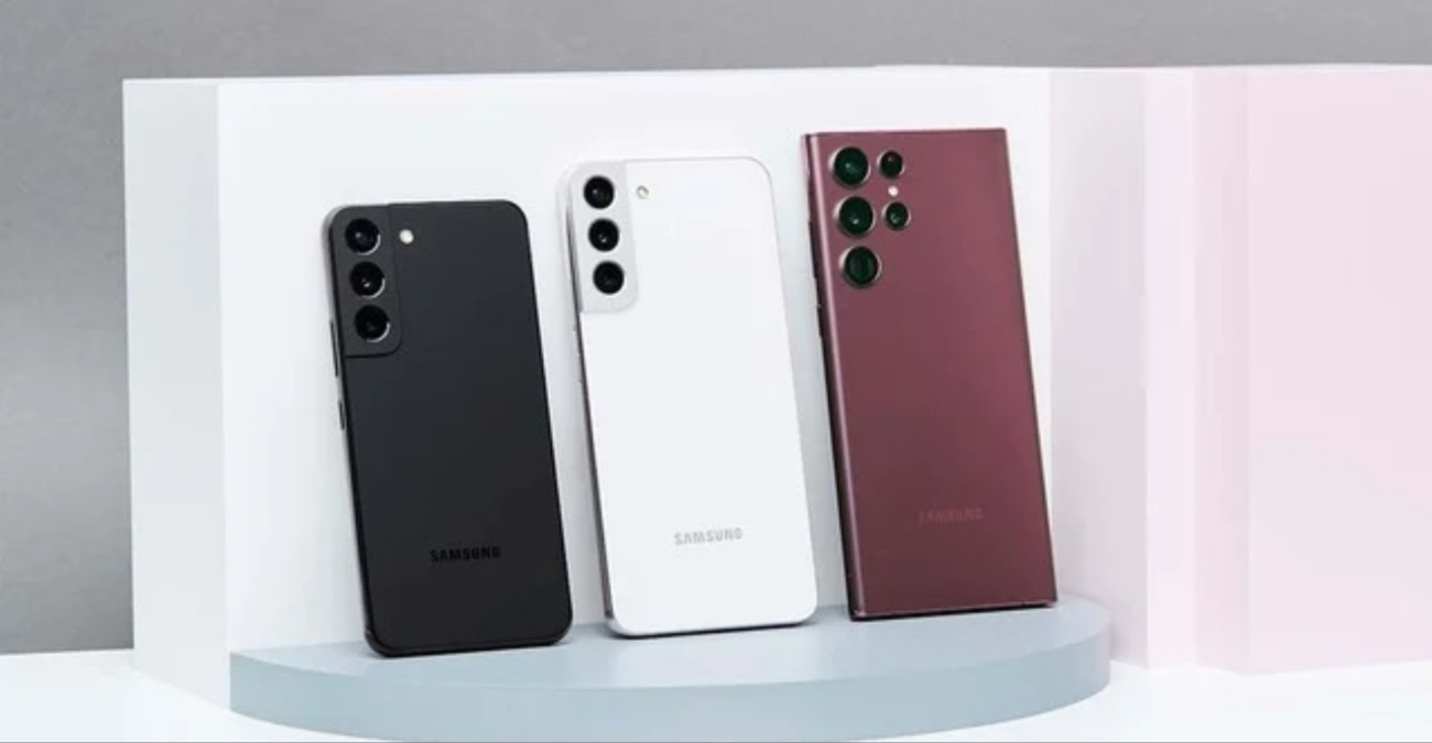 &Eta; Samsung &laquo;&alpha;&lambda;&lambda;ά&zeta;&epsilon;&iota; &gamma;&nu;ώ&mu;&eta;&raquo;, &pi;&rho;ό&kappa;&epsilon;&iota;&tau;&alpha;&iota; &nu;&alpha; &kappa;&upsilon;&kappa;&lambda;&omicron;&phi;&omicron;&rho;ή&sigma;&epsilon;&iota; &tau;&omicron; One UI 8.5 &gamma;&iota;&alpha; &tau;&eta; &sigma;&epsilon;&iota;&rho;ά Galaxy S22;