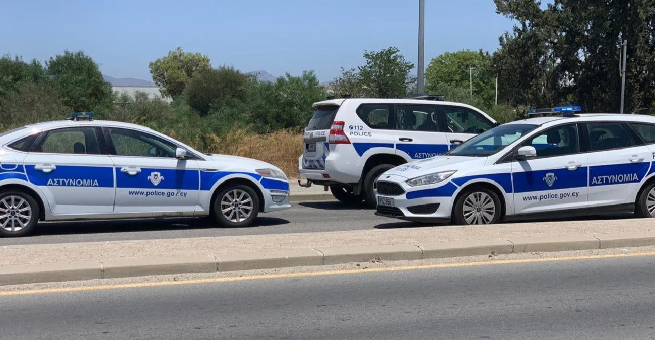 Εντόπισαν ύποπτο πακέτο στο Αεροδρόμιο Λάρνακας: Βρήκαν 4,5 κιλά κάνναβης - Δείτε φωτογραφίες