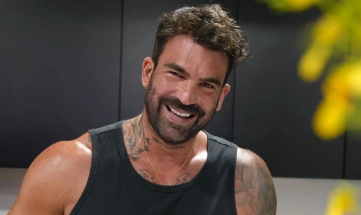 &laquo;&Mu;&epsilon; &pi;ή&rho;&alpha;&nu; &tau;&alpha; &zeta;&omicron;&upsilon;&mu;&iota;ά&raquo; - &Xi;έ&sigma;&pi;&alpha;&sigma;&epsilon; &sigma;&epsilon; &kappa;&lambda;ά&mu;&alpha;&tau;&alpha; &omicron; &Alpha;&lambda;&epsilon;&xi;ά&nu;&delta;&rho;&omicron;&upsilon; &gamma;&iota;&alpha; &tau;&omicron;&nu; &gamma;&iota;&omicron; &tau;&omicron;&upsilon;