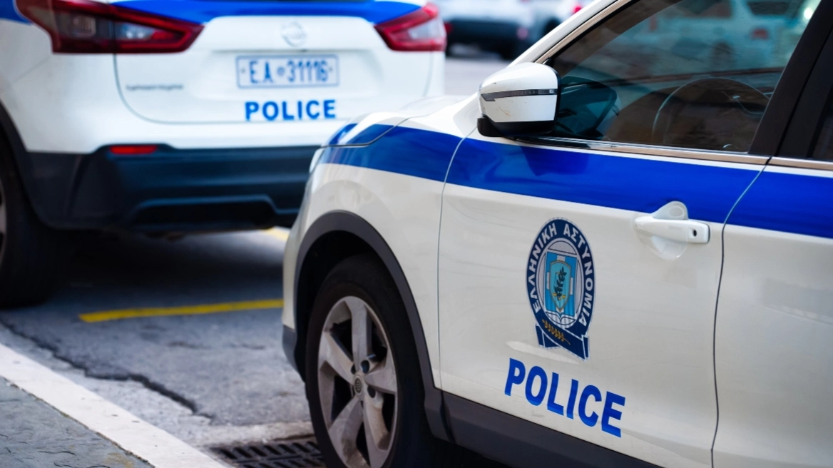 &Tau;&rho;ό&mu;&omicron;&sigmaf; &sigma;&tau;&omicron;&nu; &Pi;&epsilon;&iota;&rho;&alpha;&iota;ά: 20&chi;&rho;&omicron;&nu;&omicron;&sigmaf; &pi;&omicron;&upsilon; &delta;&epsilon;&nu; ή&xi;&epsilon;&rho;&epsilon; &nu;&alpha; &omicron;&delta;&eta;&gamma;&epsilon;ί &pi;&alpha;&rho;έ&sigma;&upsilon;&rho;&epsilon; 67&chi;&rho;&omicron;&nu;&eta;, &sigma;&upsilon;&gamma;&kappa;&rho;&omicron;ύ&sigma;&tau;&eta;&kappa;&epsilon; &mu;&epsilon;... &omicron;&kappa;&tau;ώ &omicron;&chi;ή&mu;&alpha;&tau;&alpha; &kappa;&alpha;&iota; έ&pi;&epsilon;&sigma;&epsilon; &sigma;&epsilon; &kappa;&alpha;&tau;ά&sigma;&tau;&eta;&mu;&alpha;