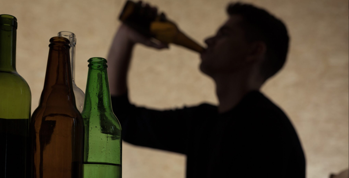 Στο νοσοκομείο ανήλικος μετά από κατανάλωση αλκοόλ – Συνελήφθη ο υπεύθυνος του κλαμπ