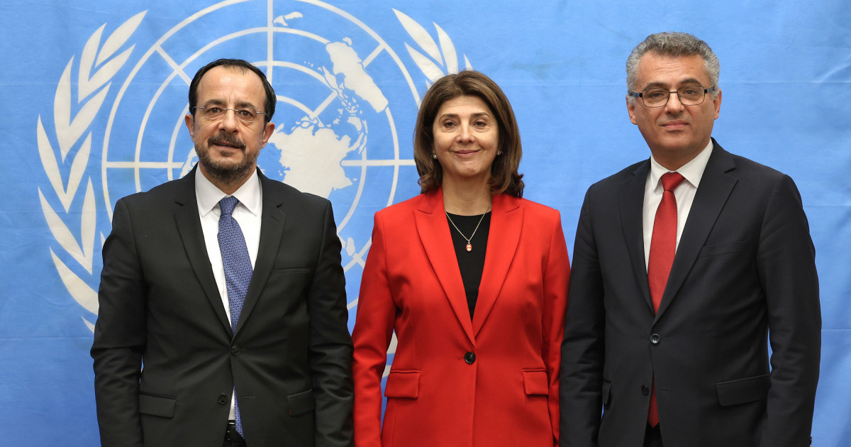 &Pi;&rho;ό&epsilon;&delta;&rho;&omicron;&sigmaf; &Chi;&rho;&iota;&sigma;&tau;&omicron;&delta;&omicron;&upsilon;&lambda;ί&delta;&eta;&sigmaf;: &Pi;&eta;&gamma;έ&sigmaf; &kappa;ά&nu;&omicron;&upsilon;&nu; &lambda;ό&gamma;&omicron; &gamma;&iota;&alpha; &delta;ύ&omicron; &mu;έ&tau;&rho;&alpha; &pi;&rho;&omicron;&sigmaf; ό&phi;&epsilon;&lambda;&omicron;&sigmaf; &tau;&omega;&nu; &Tau;/&kappa;