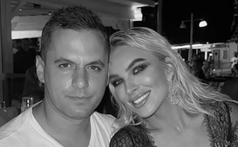 Η αντίδραση του συντρόφου της όταν έμαθε πως περιμένουν κοριτσάκι