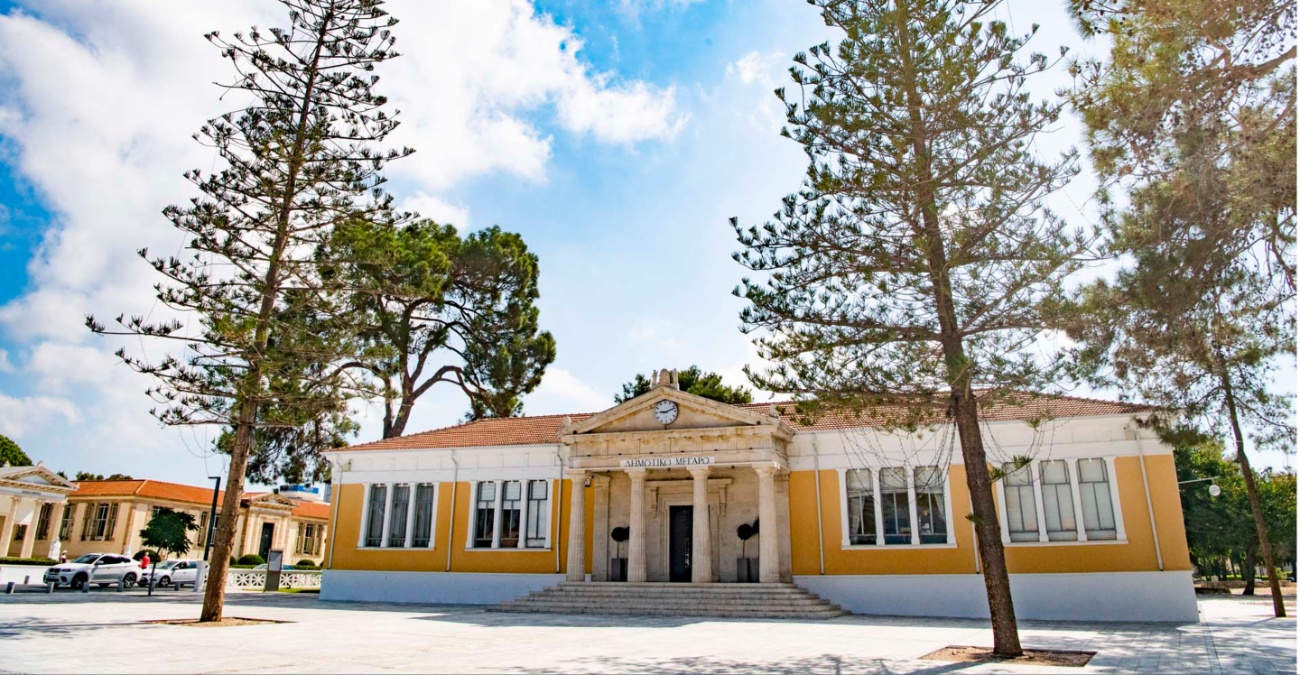 &Eta; &Pi;ά&phi;&omicron;&sigmaf; &alpha;&pi;&omicron;&kappa;&tau;ά &upsilon;&pi;&alpha;ί&theta;&rho;&iota;&alpha; &Lambda;&alpha;ϊ&kappa;ή &Alpha;&gamma;&omicron;&rho;ά &ndash; &laquo;&Alpha;&pi;ό &tau;&omicron; &chi;&omega;&rho;ά&phi;&iota; &sigma;&tau;&omicron;&nu; &pi;ά&gamma;&kappa;&omicron;&raquo; &tau;&alpha; &tau;&omicron;&pi;&iota;&kappa;ά &pi;&rho;&omicron;ϊό&nu;&tau;&alpha;