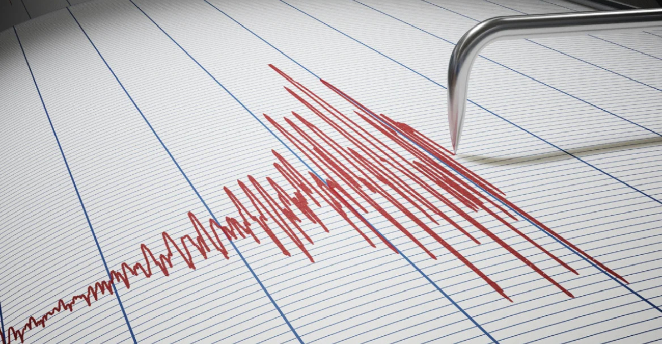 &Sigma;&epsilon;&iota;&sigma;&mu;ό&sigmaf; 7,4 &beta;&alpha;&theta;&mu;ώ&nu; &sigma;&tau;&alpha; &alpha;&nu;&omicron;&iota;&kappa;&tau;ά &tau;&omega;&nu; &alpha;&kappa;&tau;ώ&nu; &tau;&omicron;&upsilon; &Mu;&epsilon;&xi;&iota;&kappa;&omicron;ύ, &pi;&rho;&omicron;&epsilon;&iota;&delta;&omicron;&pi;&omicron;ί&eta;&sigma;&eta; &gamma;&iota;&alpha; &tau;&sigma;&omicron;&upsilon;&nu;ά&mu;&iota;
