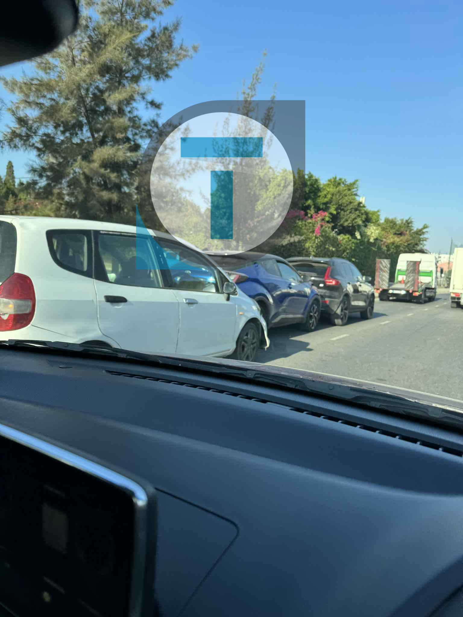 Νέο τροχαίο: Κυκλοφοριακό «έμφραγμα» μετά από καραμπόλα τριών οχημάτων στη Λευκωσία