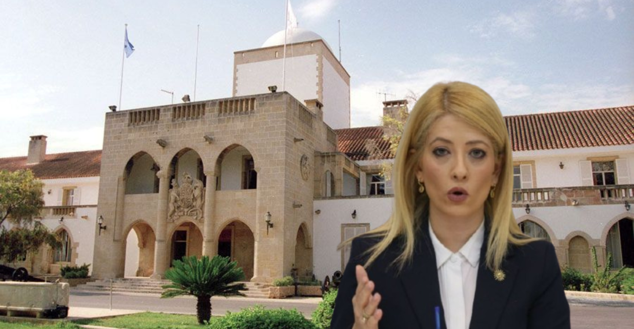 &Kappa;&alpha;&rho;&phi;&iota;ά &Pi;&rho;&omicron;&epsilon;&delta;&rho;&iota;&kappa;&omicron;ύ &kappa;&alpha;&tau;ά &Alpha;&nu;&nu;ί&tau;&alpha;&sigmaf; &Delta;&eta;&mu;&eta;&tau;&rho;ί&omicron;&upsilon;: &laquo;&Eta; &mu;ό&nu;&eta; &pi;&omicron;&upsilon; &sigma;&upsilon;&mu;&pi;&epsilon;&rho;&iota;&phi;έ&rho;&epsilon;&tau;&alpha;&iota; &alpha;&nu;&epsilon;ύ&theta;&upsilon;&nu;&alpha; &epsilon;ί&nu;&alpha;&iota; &eta; &Pi;&rho;ό&epsilon;&delta;&rho;&omicron;&sigmaf; &tau;&omicron;&upsilon; &Delta;&Eta;&Sigma;&Upsilon;&raquo;